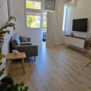 Moderno Estudio En Apartamento Alcobendas